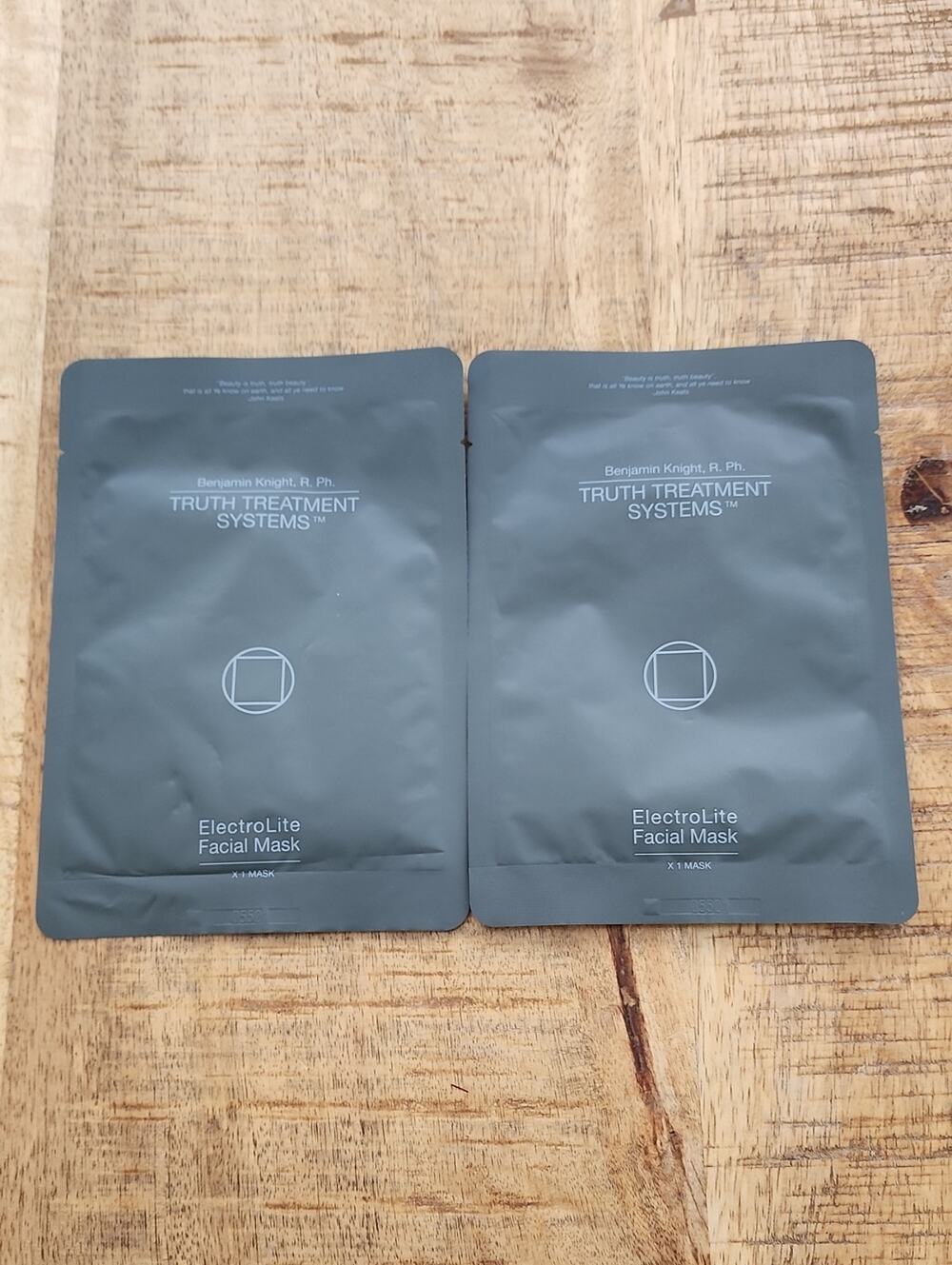 TRUTH TREATMENT SYSTEMS Electrolite Facial Masks Hydrating Treatment - 2 Masks